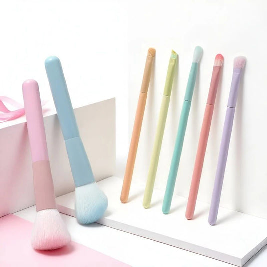 7-Piece Colored Makeup Brush Set – Eyeshadow, Contour & Brow